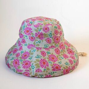 NATURAL LIFE Sunny Day Bucket Hat Adjustable Pink Gray Floral Hat Medium Brim OS